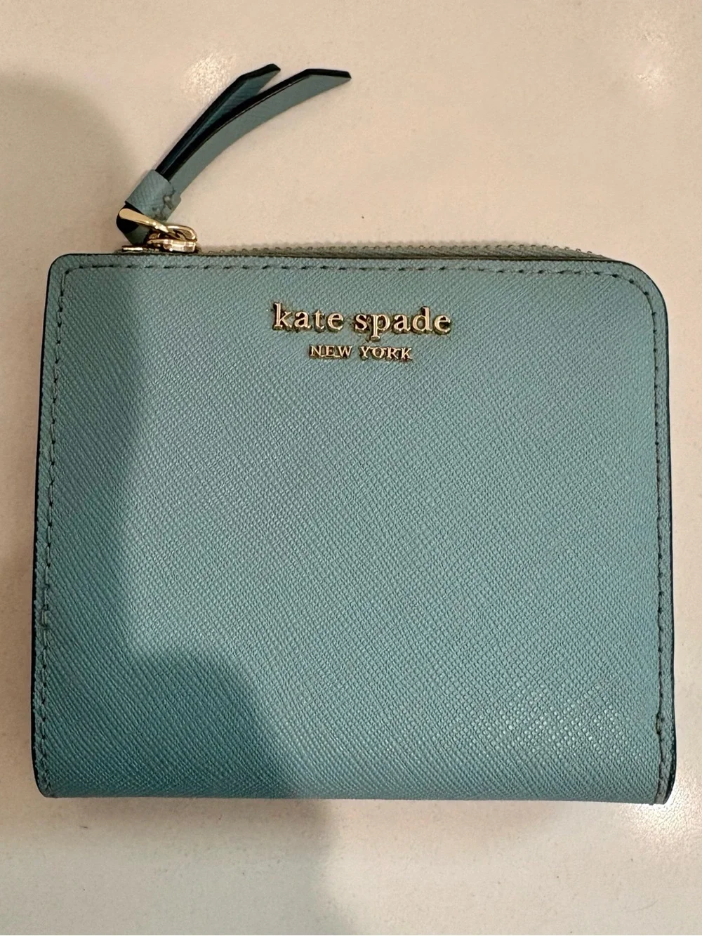 Kate Spade Margaux Small Bifold Wallet Light Blue Cross grain Leather Zip Coin